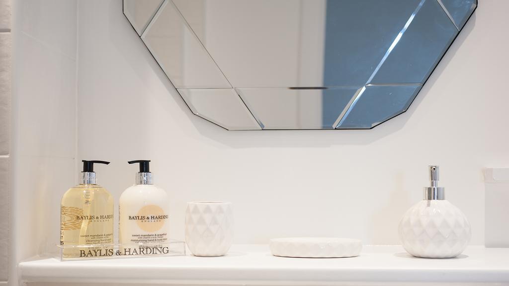 Tailored Stays - De Havilland House Cambridge Extérieur photo